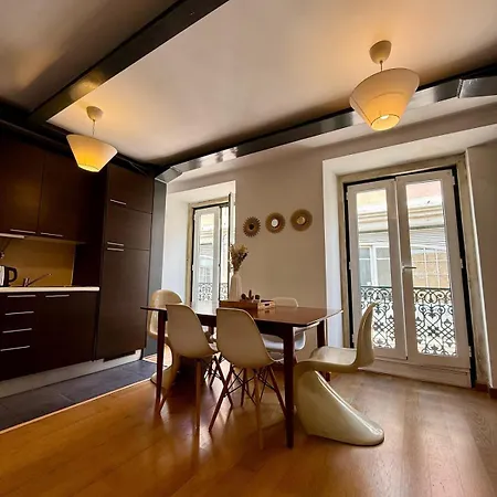 公寓 Bright Stylish Duplex With A Private Roof Terrace *