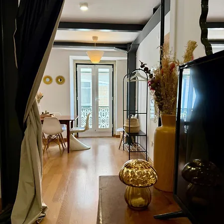 Bright Stylish Duplex With A Private Roof Terrace 公寓 Lisboa